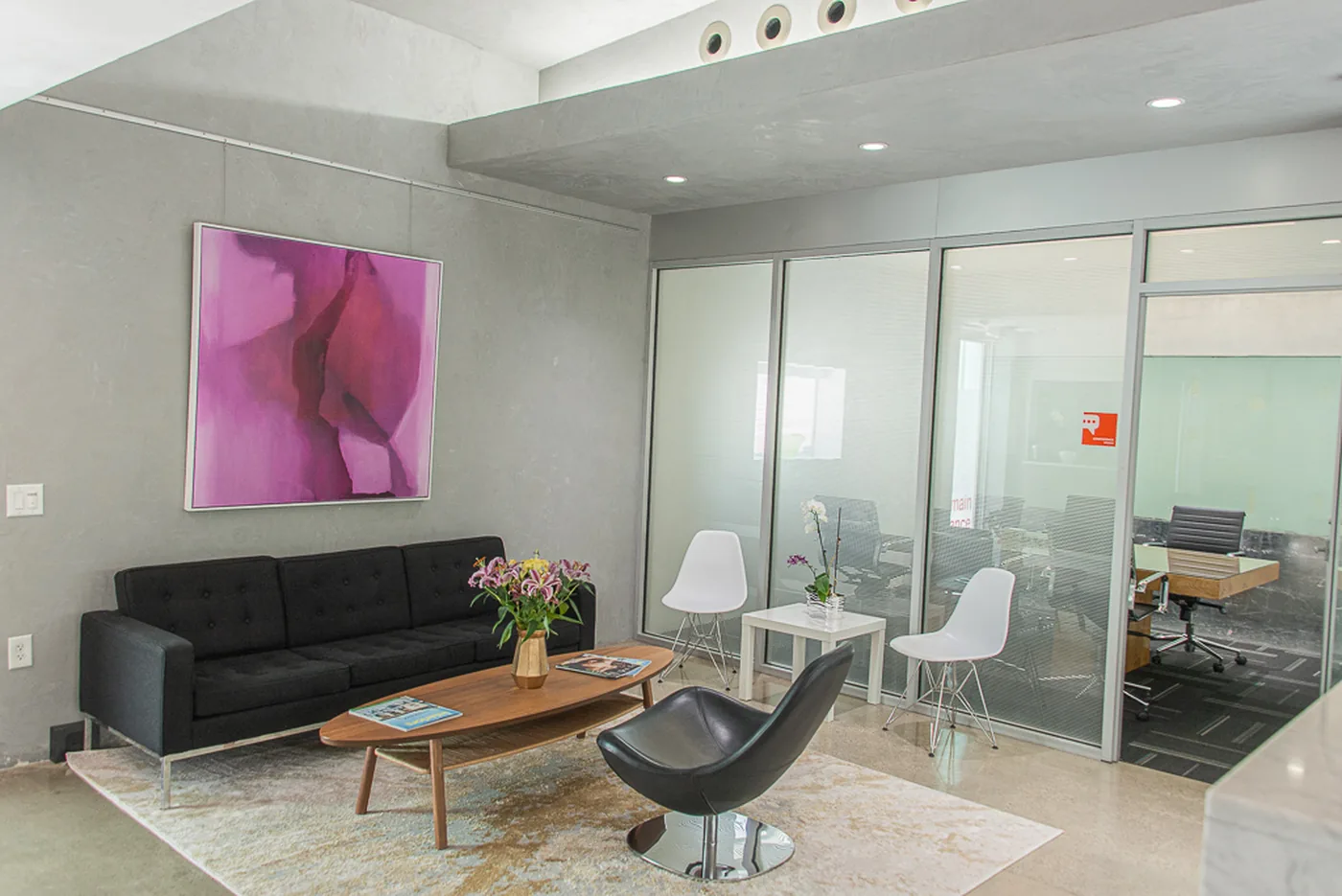 Lobby and meeting room